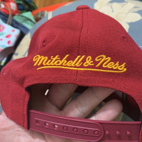 NWT Vintage Red Skins hat by Mitchell & Ness - Picture 4 of 5